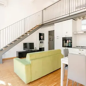 Luxury Loft A - Design Esclusivo E Comfort Moderno , Milan Italy